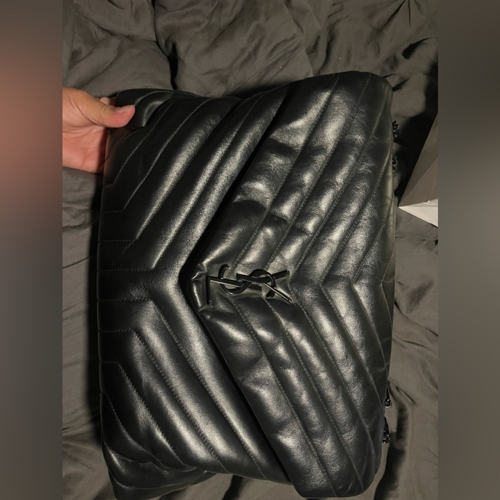 YSL LOULOU LARGE MATTE BLACK HARDWARE